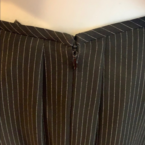 Tahari Jacket/Blazer & Skirt Suit Black EUC 8P - Picture 8 of 15